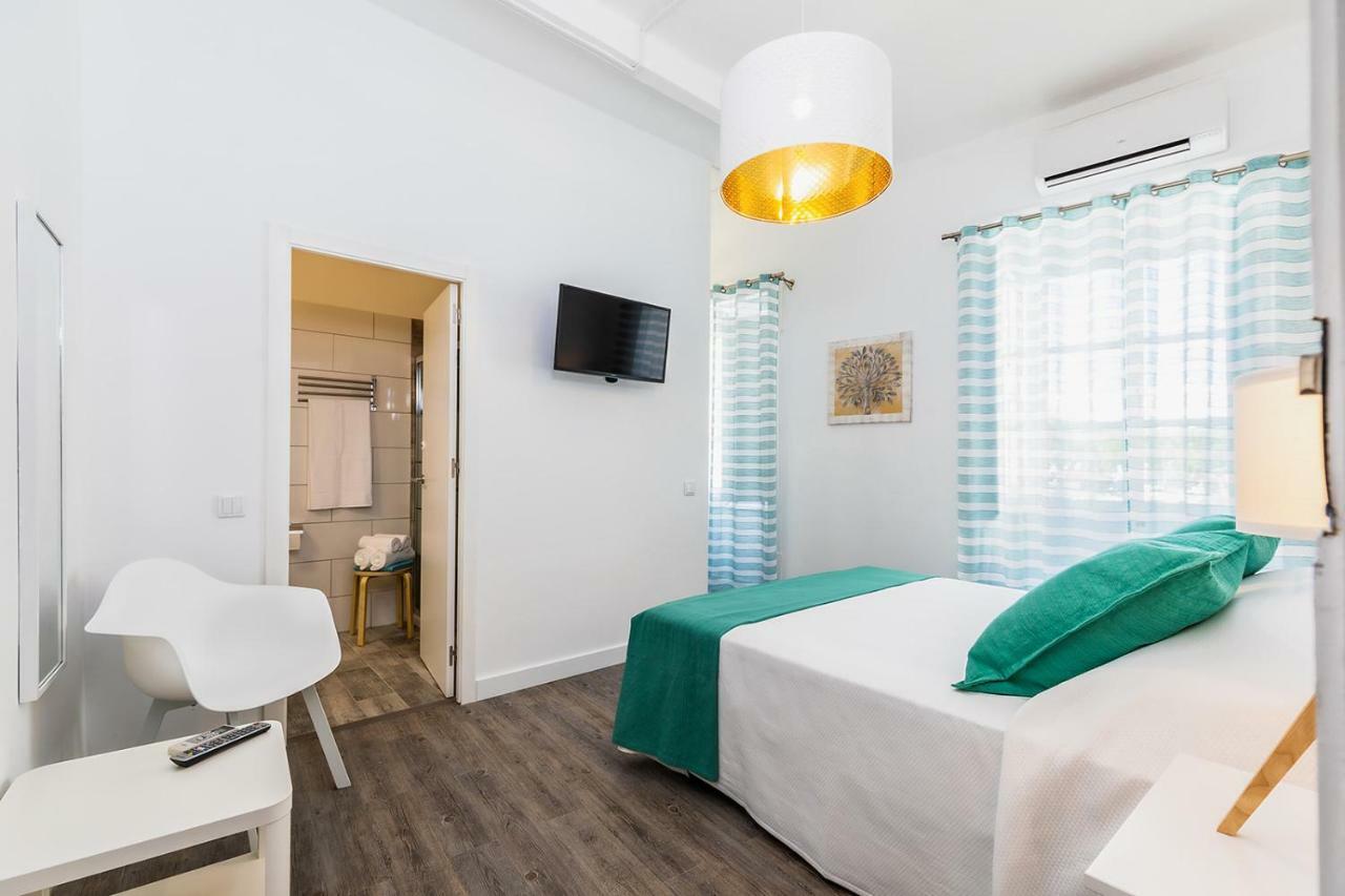 Faro Guest House Gasthuis *