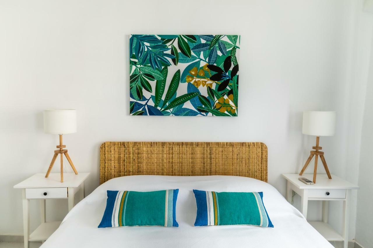 Gasthuis Faro Guest House *